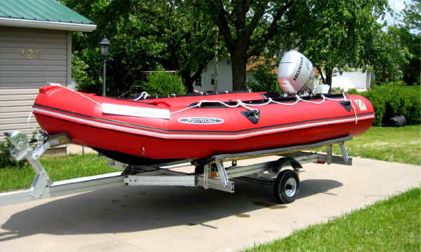 Trailex UT-850- M with Zodiac